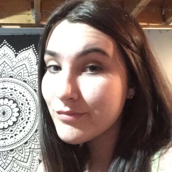 Meet your Posher, Reese - Picture 1 of 1